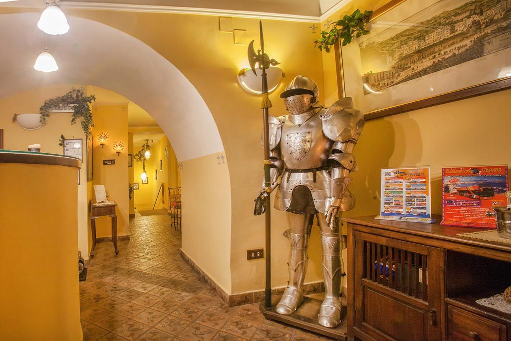 B&B L'Alloggio Dei Vassalli Napoli Dış mekan fotoğraf